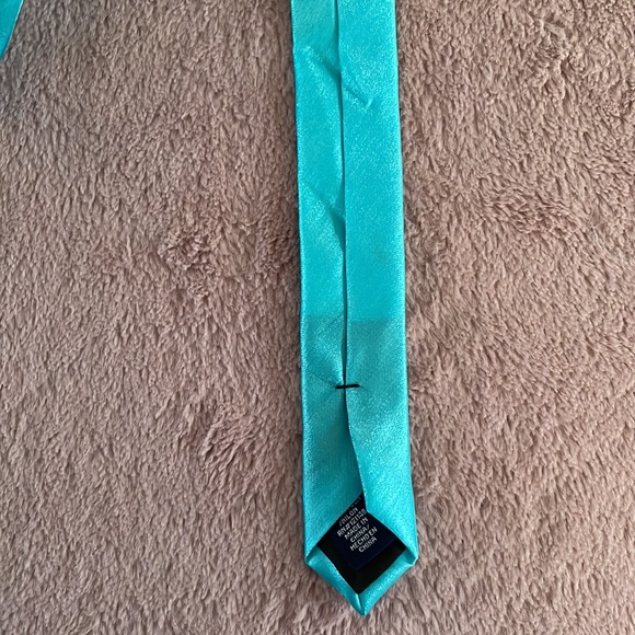 Silk Blend Teal Aquamarine Mint Green Blue Neck Tie by J Ferrar JF - Picture 3 of 5